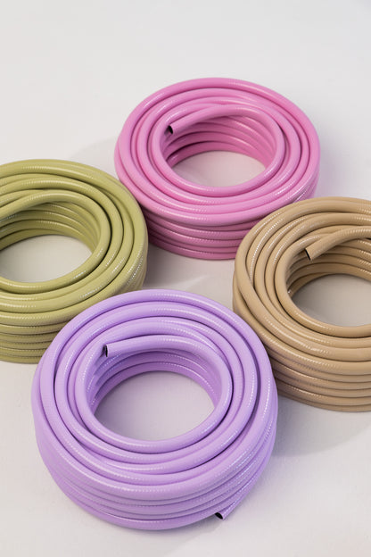 Coloured hoses only