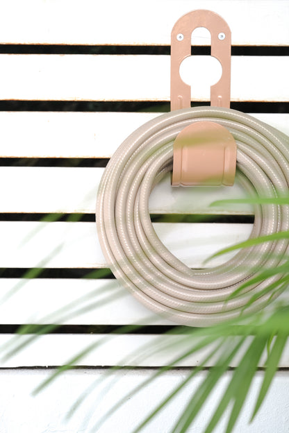 NUDE HOSE & HANGER